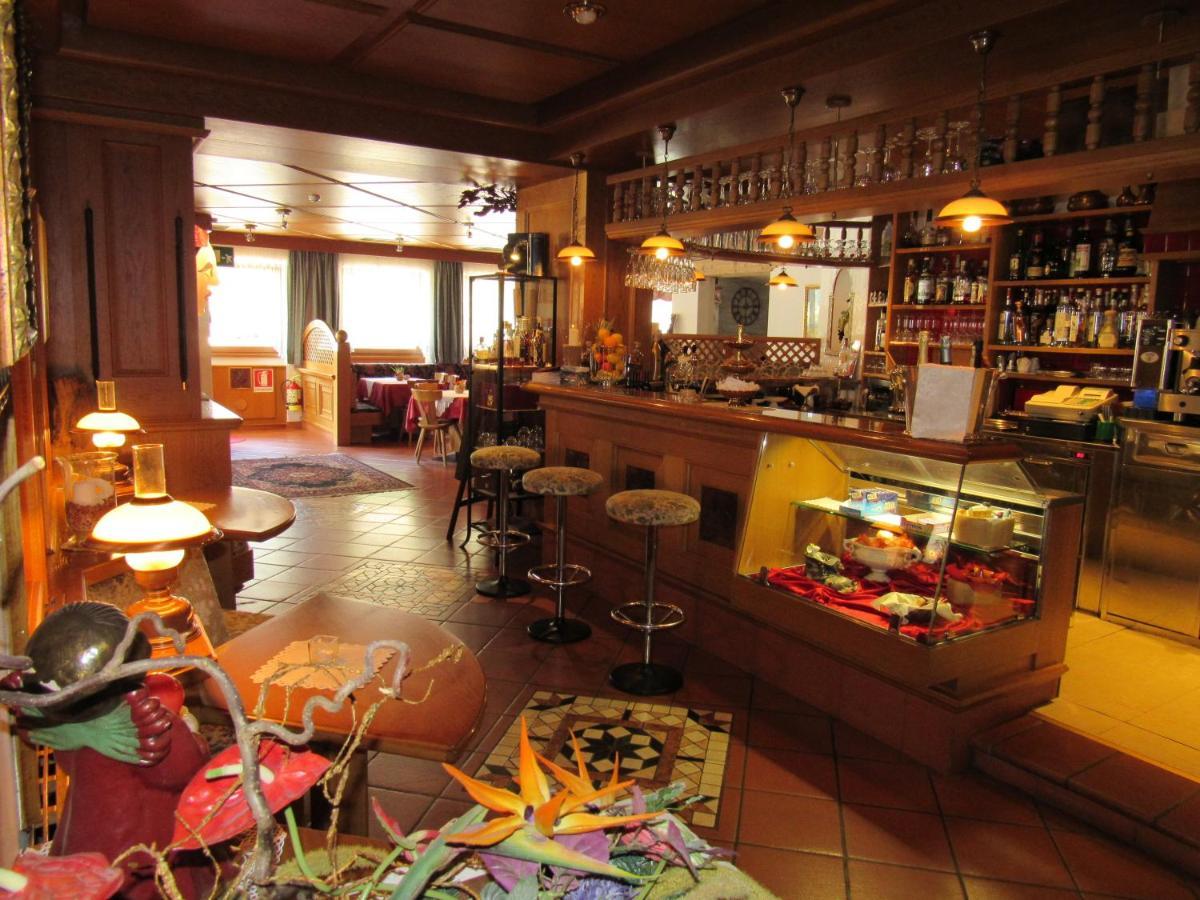 Park Hotel Arnica 팔카데 외부 사진