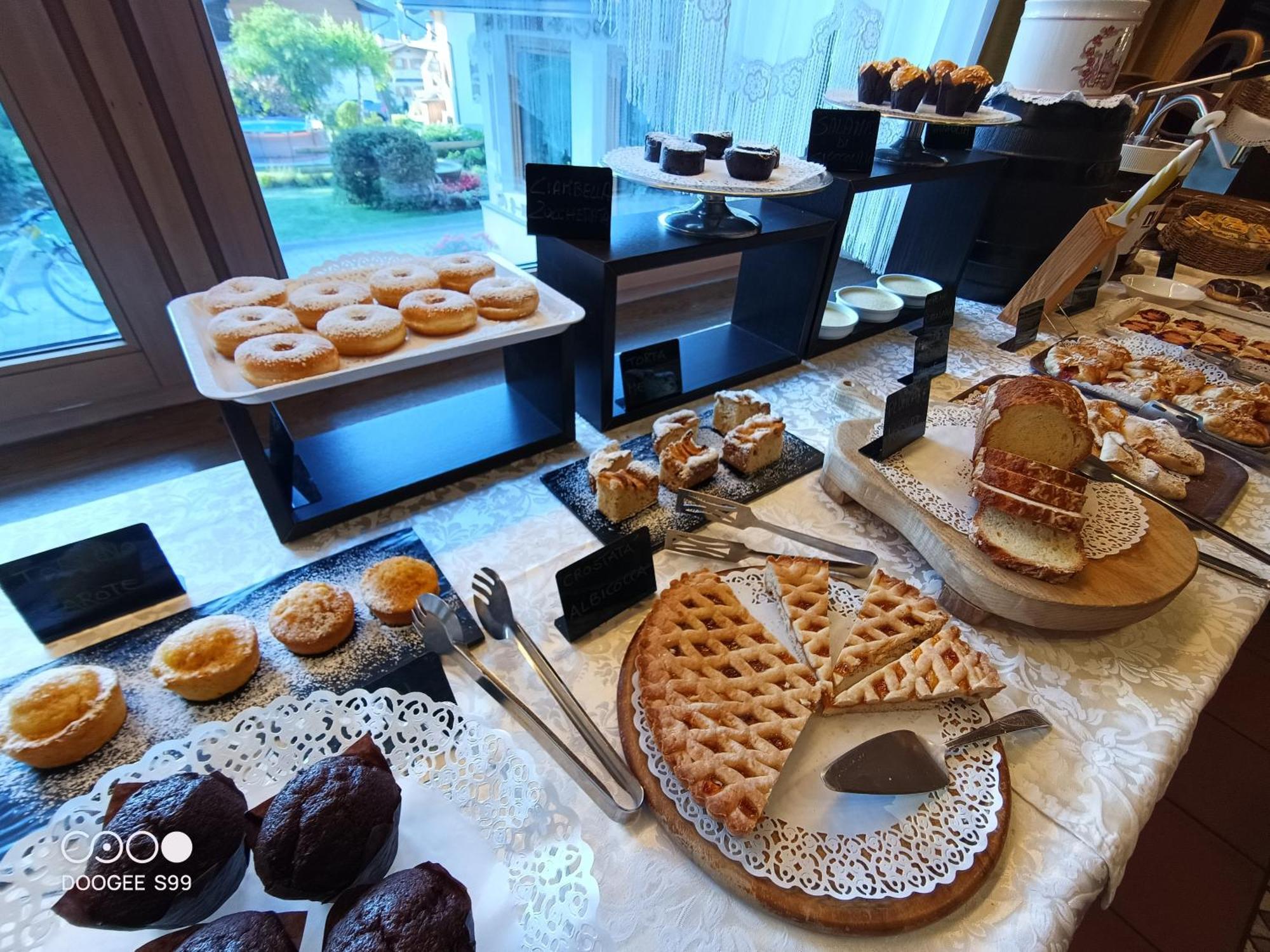 Park Hotel Arnica 팔카데 외부 사진